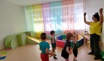 Занятия с детьми и родителями Занятия с детьми и родителями.